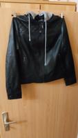 Damen  Lederjacke mit Kapuze Größe 36 schwarz Laura Torelli fast Leipzig - Grünau-Ost Vorschau