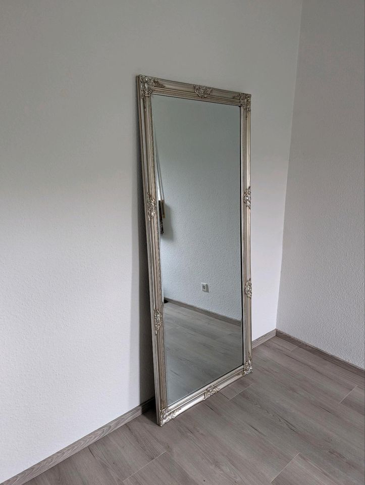 Spiegel im Barock Stil, ca. 75cm*175cm mit Rahmen in Schopp