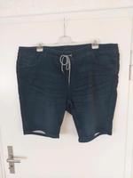 Herren Jeans Bermuda, Größe 68/6XL Baden-Württemberg - Böblingen Vorschau
