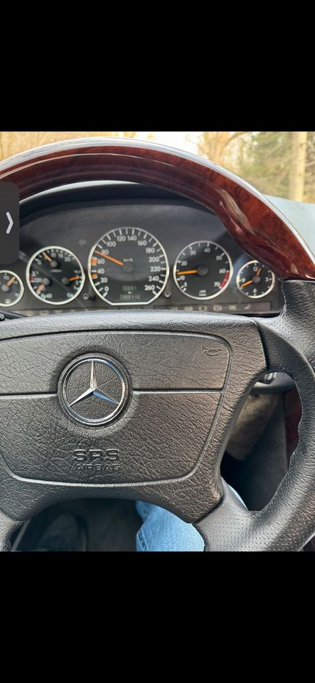Mercedes SL 500 *V8*gepflegt*AMG*Das Leben ist zu kurz für später in Plön 