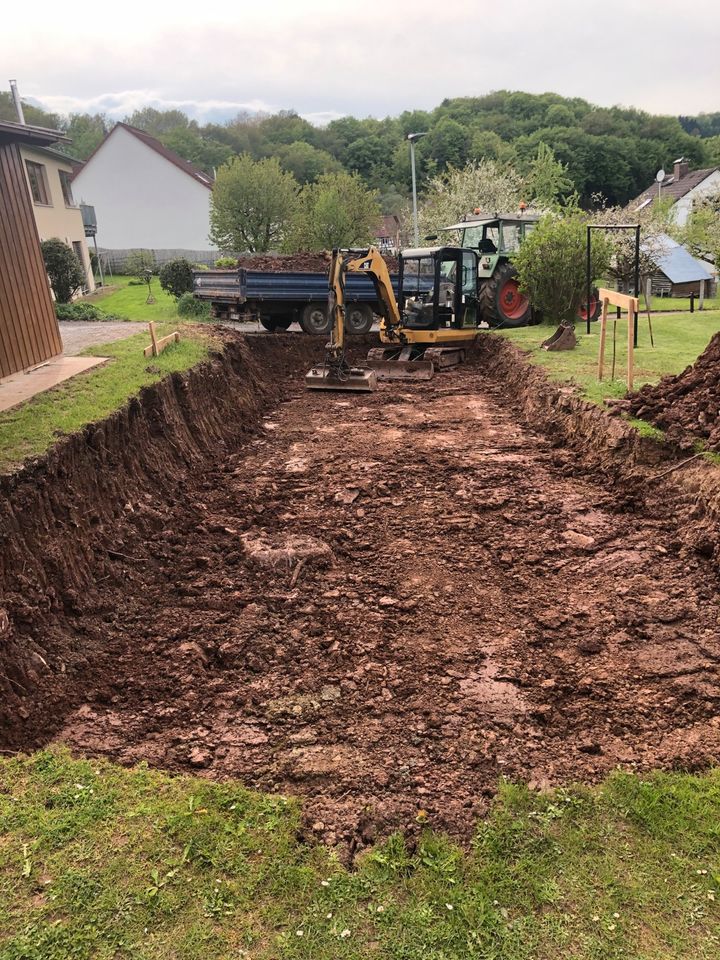 Baggerarbeiten Erdarbeiten Entsorgung Gartengestaltung in Lauterbach (Hessen)