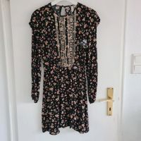 Damen maxi langarm Kleid mit Röschen gr 34 h&m Niedersachsen - Sulingen Vorschau