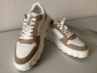 Apple of Eden Sneaker  Größe 41 weiß beige Hessen - Mörfelden-Walldorf Vorschau