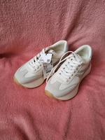 Sneaker Zara neu Gr. 37 Bayern - Kaufbeuren Vorschau