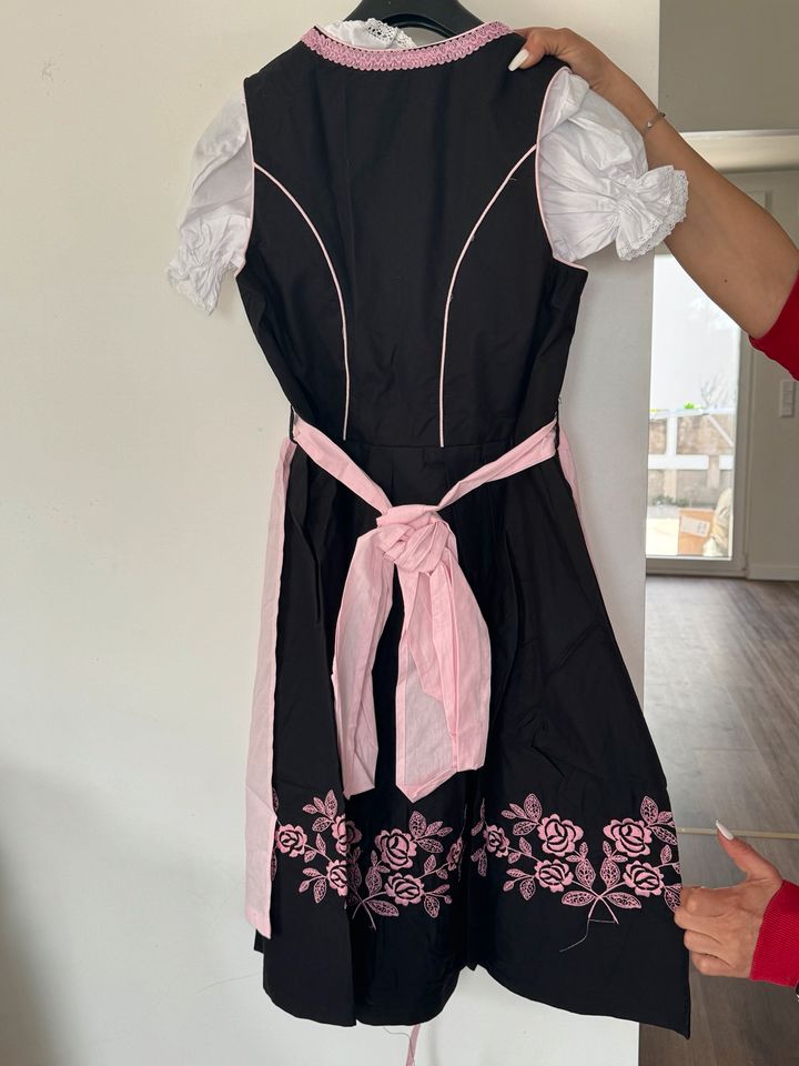 Dirndl Neu in Hagenbach