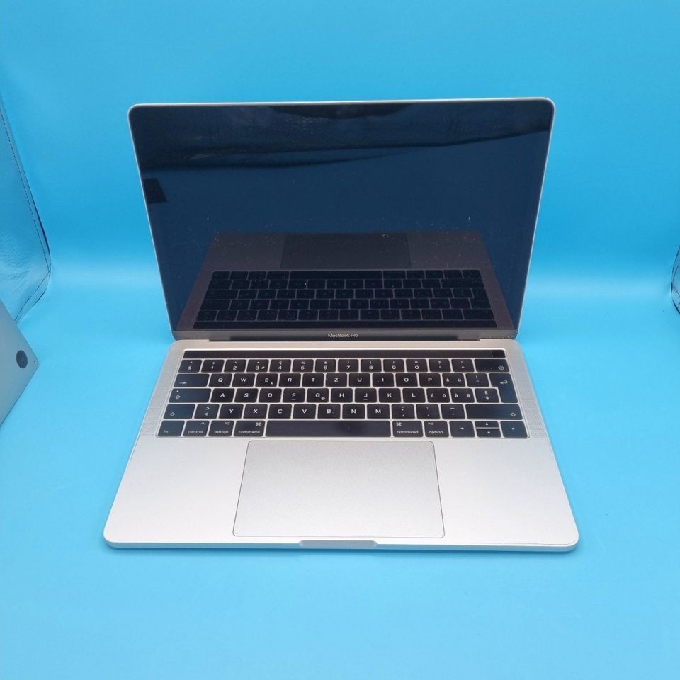 ❌ MacBook Pro 13" Touch Bar - 2017 - A1706 DEFEKT Bastler ❌ MZ53 in Berlin