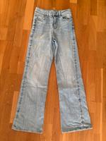 Gina Tricot Perfect Jeans Wide Leg Gr. 34 fast neu Hessen - Bad Nauheim Vorschau