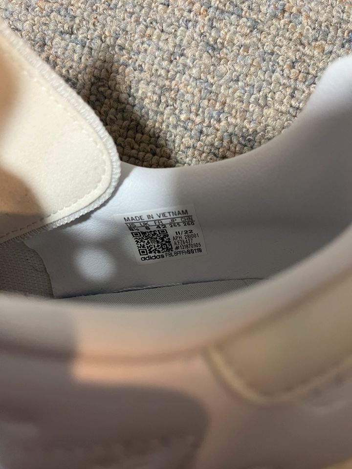 Adidas Stan Smith FZ6427, Weiß, Gr. 42 (UK 8), ohne OVP in München