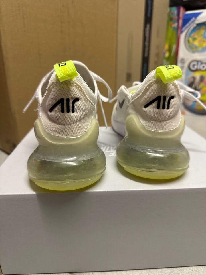 Nike Air Max 270, Gr. 36,5, Top Zustand, weiß-Lime in Neckarsulm