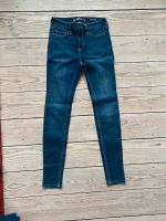 Hollister Jeans Mid Rise Super Skinny 23/28 Eimsbüttel - Hamburg Rotherbaum Vorschau