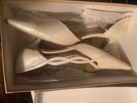 Brautschuhe 41 Hochzeitsschuhe Pumps Hessen - Lauterbach (Hessen) Vorschau
