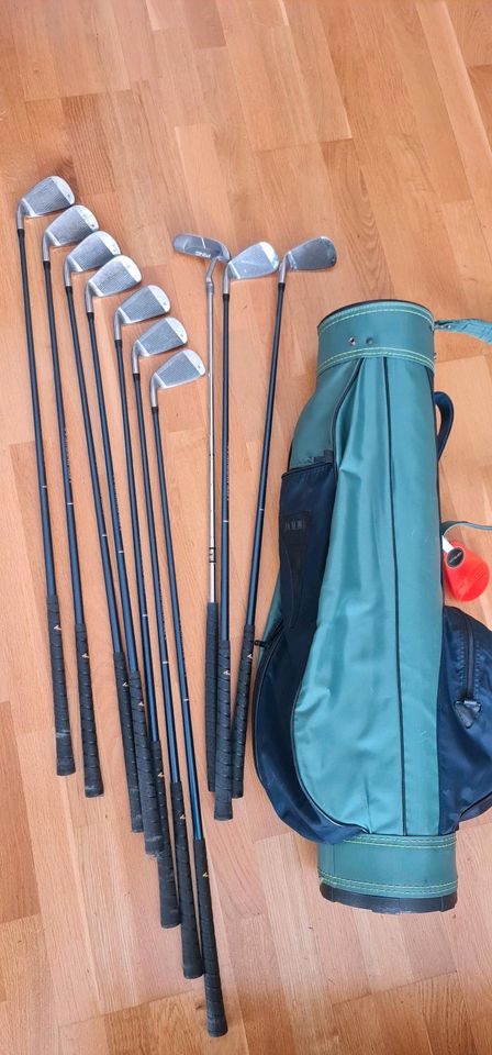 Golfset mit Standbag in München