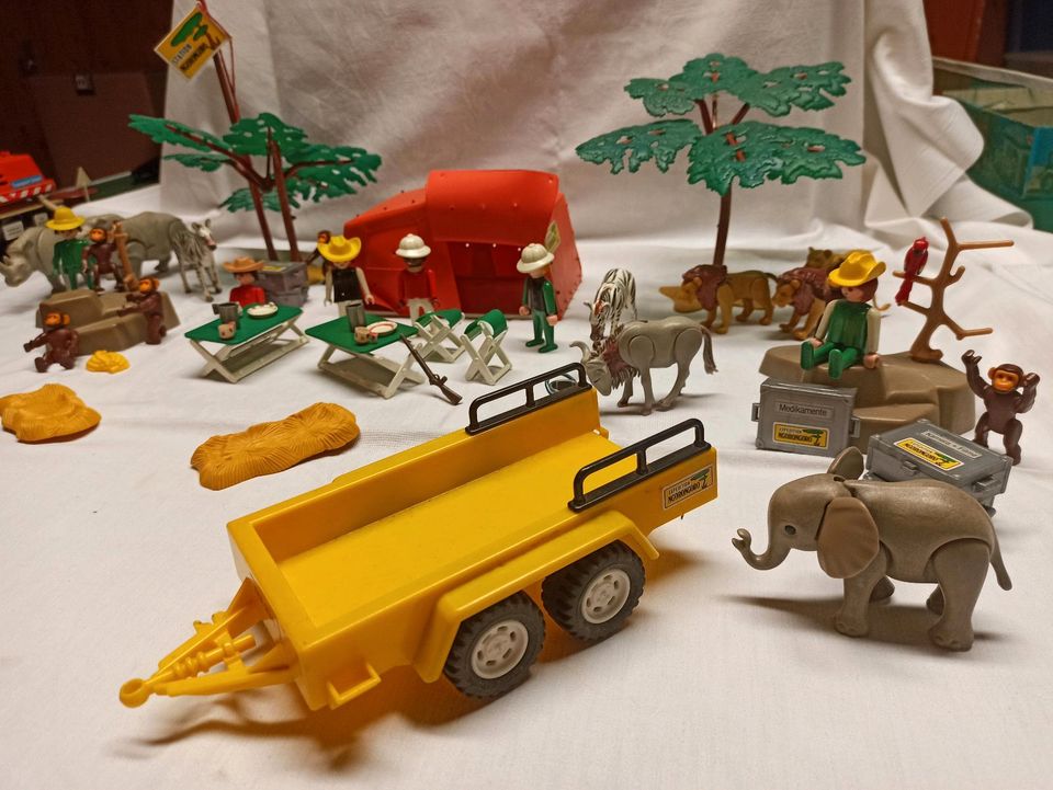 Konvolut Playmobil Safari in Römerberg
