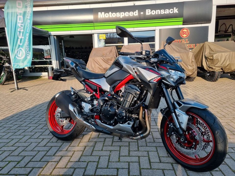 Motorrad Bike Kawasaki Z 900 ABS 4 Jahre Garantie in Barchfeld