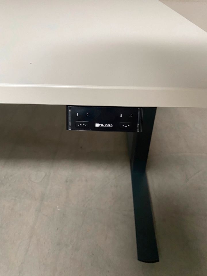 elektromotorischer Schreibtisch, 2000 x 1000 mm in Rhede