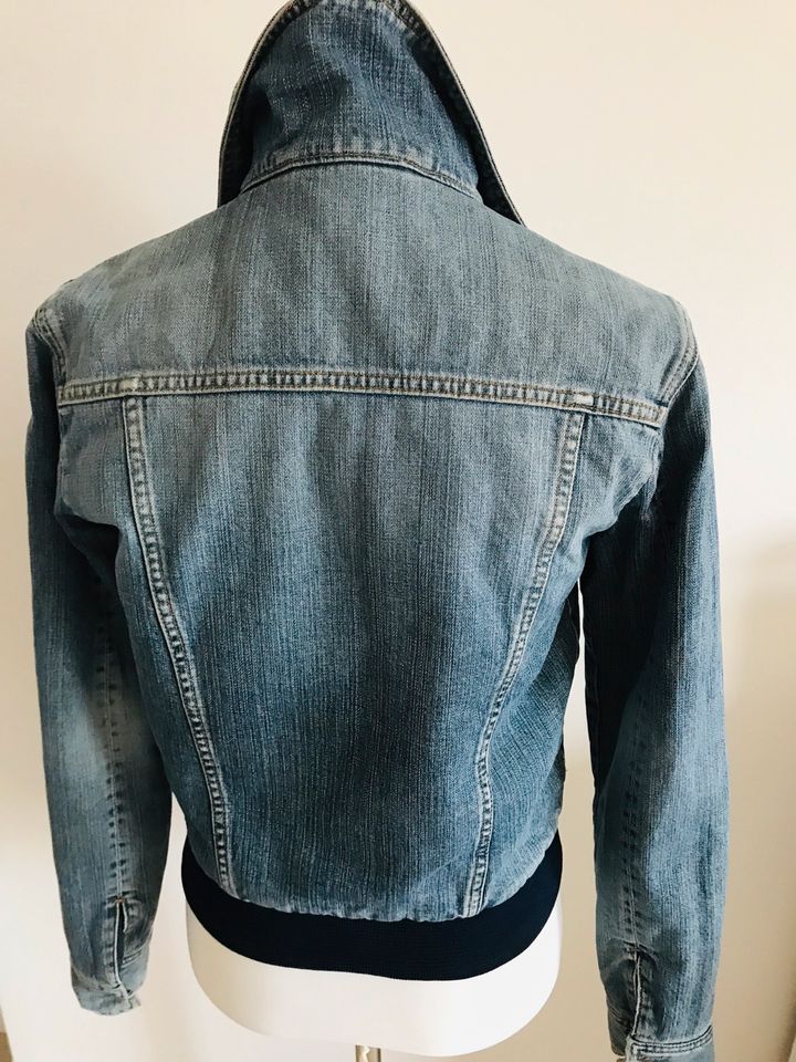 Berlinstyle Y2K Jeansblouson gefüttert Wrangler Jeansjacke Y2K in Bonn