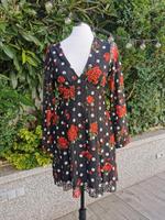 Zara Kleid schwarz mit roten Rosen Rückenausschnitt mit Spitze Gr Bayern - Ebermannstadt Vorschau