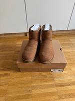 UGG W CLASSIC MINI II 38 wie neu Rheinland-Pfalz - Mainz Vorschau