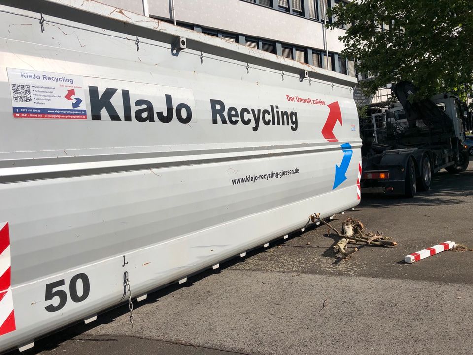 Containerdienst Bauschutt Sperrmüll Grünschitt Müll Container in Gießen