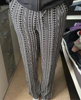 Luftige Sommer hose Muster Damen S 36 Neu Nordrhein-Westfalen - Halver Vorschau