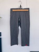 Graue Capri-Leggings von Esprit Größe S bzw. 36 Bayern - Marxheim Vorschau