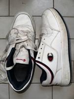 CHAMPION Sneaker Laufschuhe Sportschuhe Turnschuhe Echtleder 44 Berlin - Treptow Vorschau