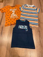 T-Shirts Sommer Palmen Gr. 110 orange blau Hessen - Niestetal Vorschau