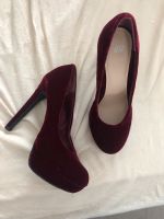 High heels samt rot Bochum - Bochum-Ost Vorschau