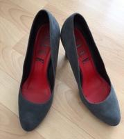 Graue Wildleder Damen Pumps von ELLE Fashion, Gr. 39 Berlin - Reinickendorf Vorschau