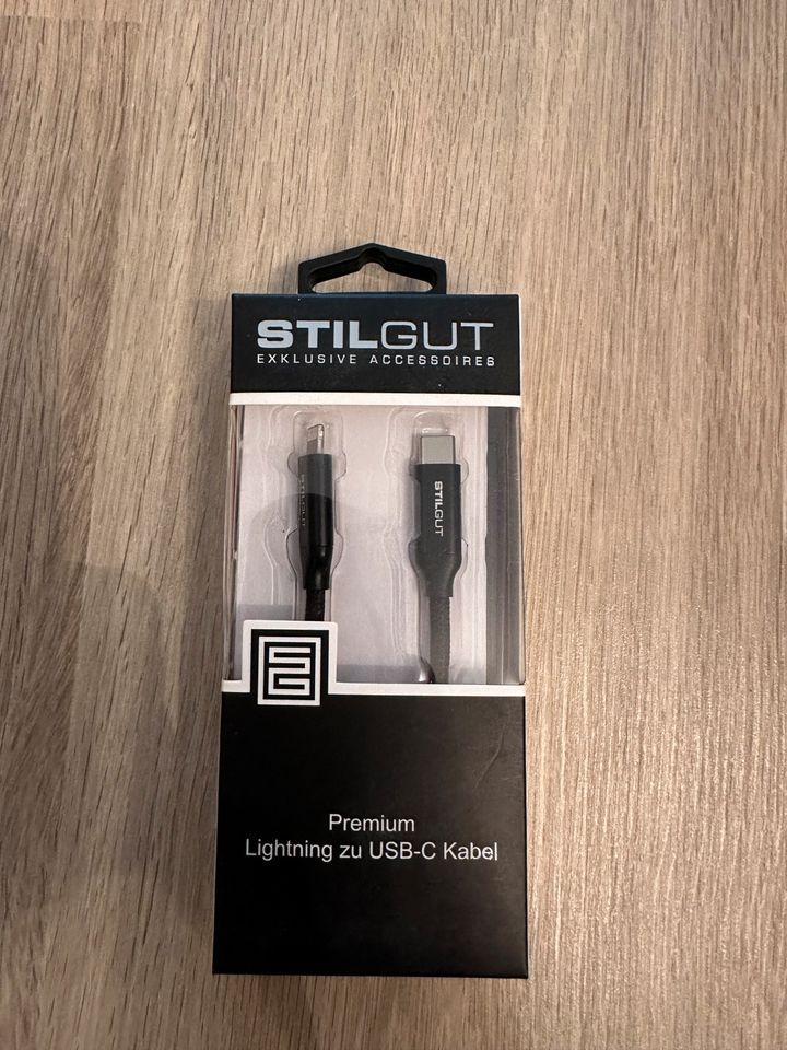 Ladekabel Datenkabel USB USB-C Lightning 100cm 300cm für Apple in Stein