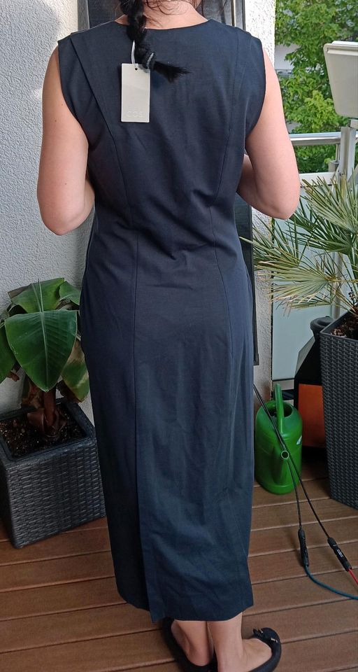 COS Kleid. Neu mit Etikett in Frankfurt am Main