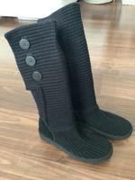 UGG Damen 41 schwarz Knöpfe Köln - Porz Vorschau