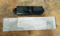Mercedes-Benz Vito A 639 545 15 13  Viano Fensterheberschalter li Brandenburg - Nuthe-Urstromtal Vorschau