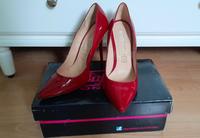 Sexy BUFFALO LONDON High Heels Pumps weinrot Gr. 38 NEU! Leipzig - Möckern Vorschau