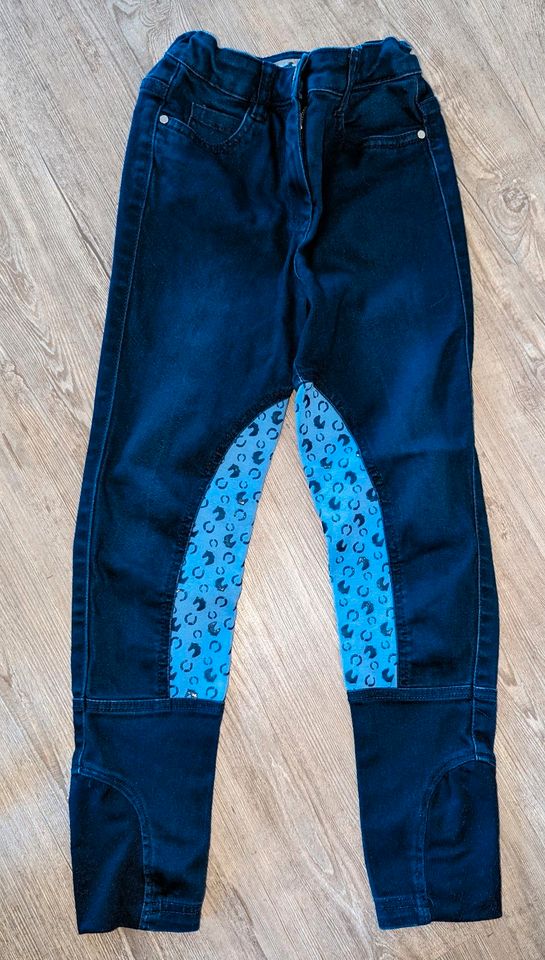 Reithose Jeans Kniebesatz Gr. 140 in Großbeeren