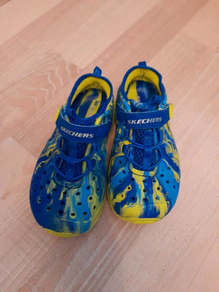 Jungen Badeschuhe Wasserschuhe Skechers Sommerschuhe Gr 24 25 in