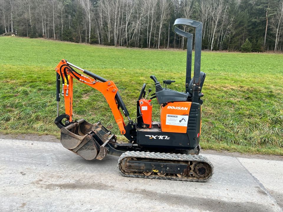 Doosan Dx 10z Minibagger Bagger Vermieten Verleih Bruttopreis in Regen