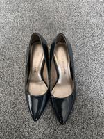 Elegante Tamaris Spitzenpumps Nordrhein-Westfalen - Bergkamen Vorschau