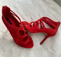 Zara - Velourleder Highheel - Sandalette - rot NEU Bayern - Memmingen Vorschau