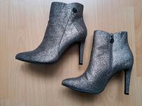 Neuwertige Stiefeletten von Marco Tozzi, Metallic Thüringen - Eisenach Vorschau