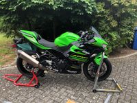 Verkleidungsteile, Stummel, Fußrasten usw. f. Ninja 400 Niedersachsen - Weyhausen Vorschau