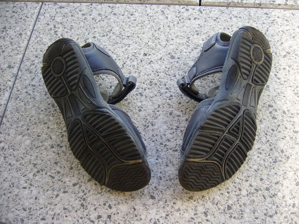 Sandalen mit Klettverschluss Größe 35 in Neustetten