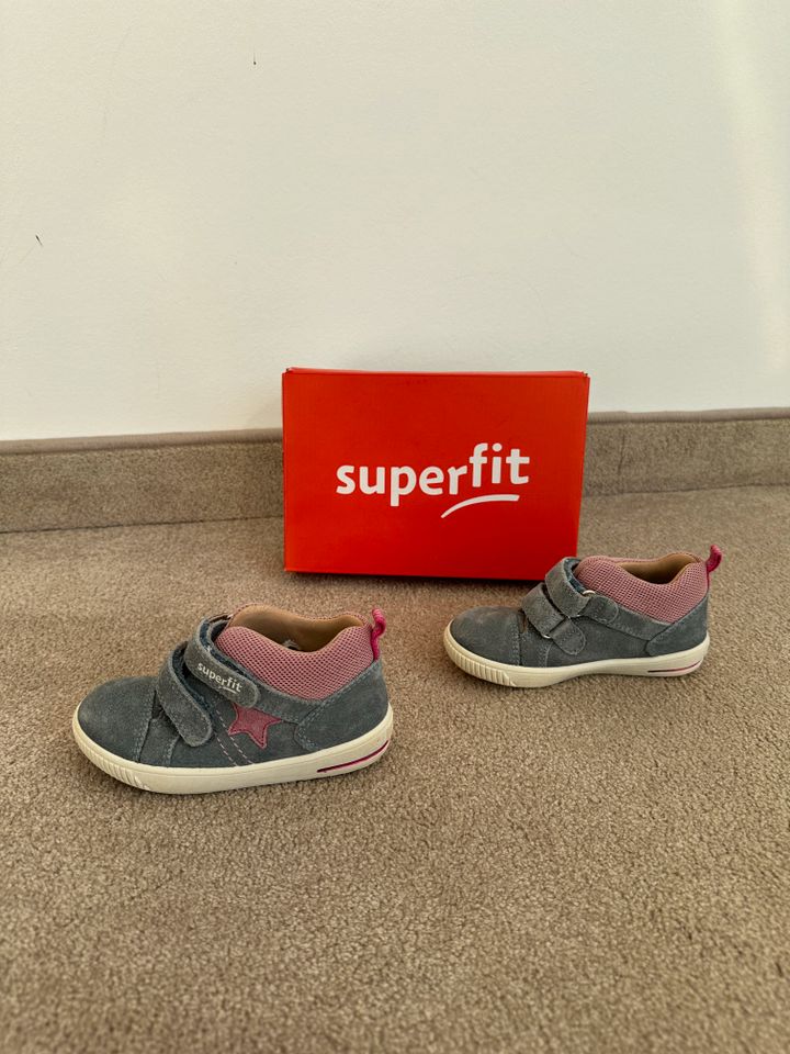 SUPERFIT Mädchen Halbschuhe Kinderschuhe mit Klett, blau, Gr 23! in Ahrensburg