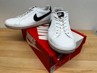 Nike Majestic Coutrt Sneaker Leder Herren Gr. 42,5 Berlin - Köpenick Vorschau