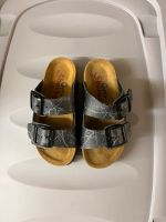 Hausschuhe 26 Schuhe Latschen Kinder Pantoffeln Sandalen Niedersachsen - Scheeßel Vorschau