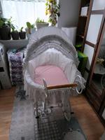Nostalgie Retro Kinderwagen Stubenwagen weiß Wagen Beistellbett Bayern - Markt Schwaben Vorschau