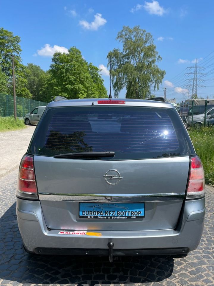 Opel Zafira B Edition in Bottrop