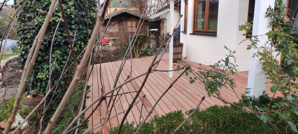 *Steinterrassen Renovierung* mit unseren Holz Terrassendielen inkl. Montage BRD weit. in Zwiefalten