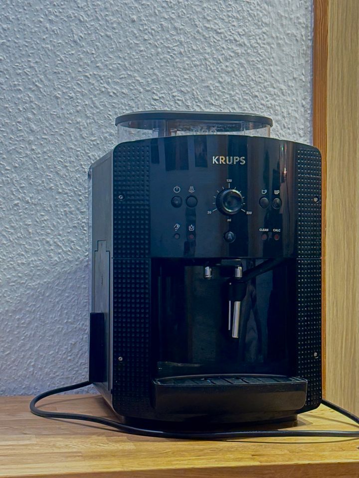 Krups EA80 Kaffee Vollautomat in Taunusstein