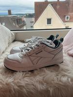 Reeboks Neu Bielefeld - Bielefeld (Innenstadt) Vorschau